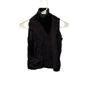 Merino Wool Sleeveless Turtleneck Sweater in Black Medium